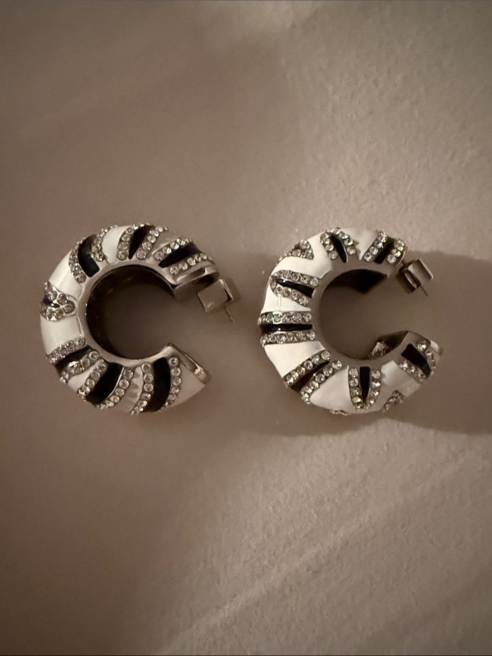 Jacquemus White and Black Striped Crystal-Trim Hoop Earrings